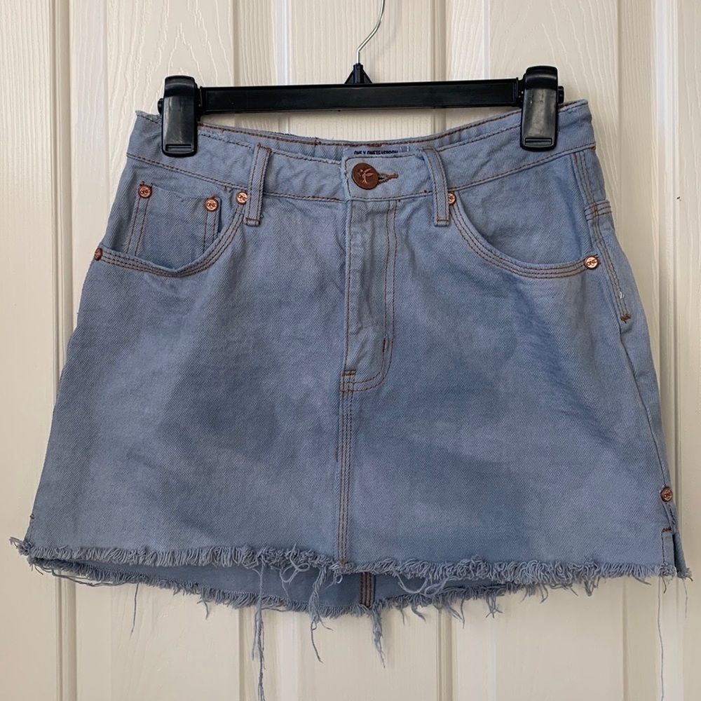 one teaspoon women’s high waist super fitted jean mini skirt raw hem size 26